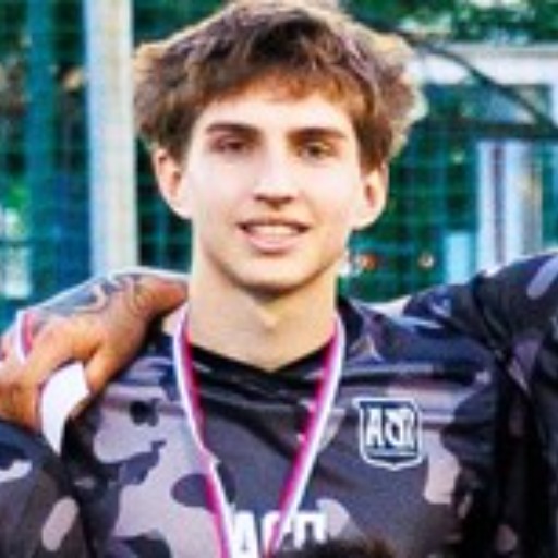 Челышков Роман